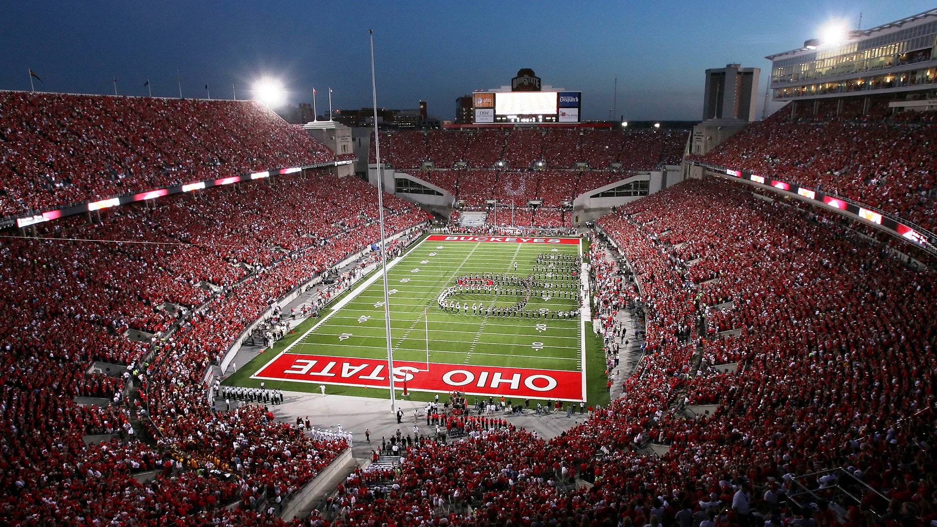 足总杯转会风云：利物浦盯上锋线强援，樊振东或成交易筹码